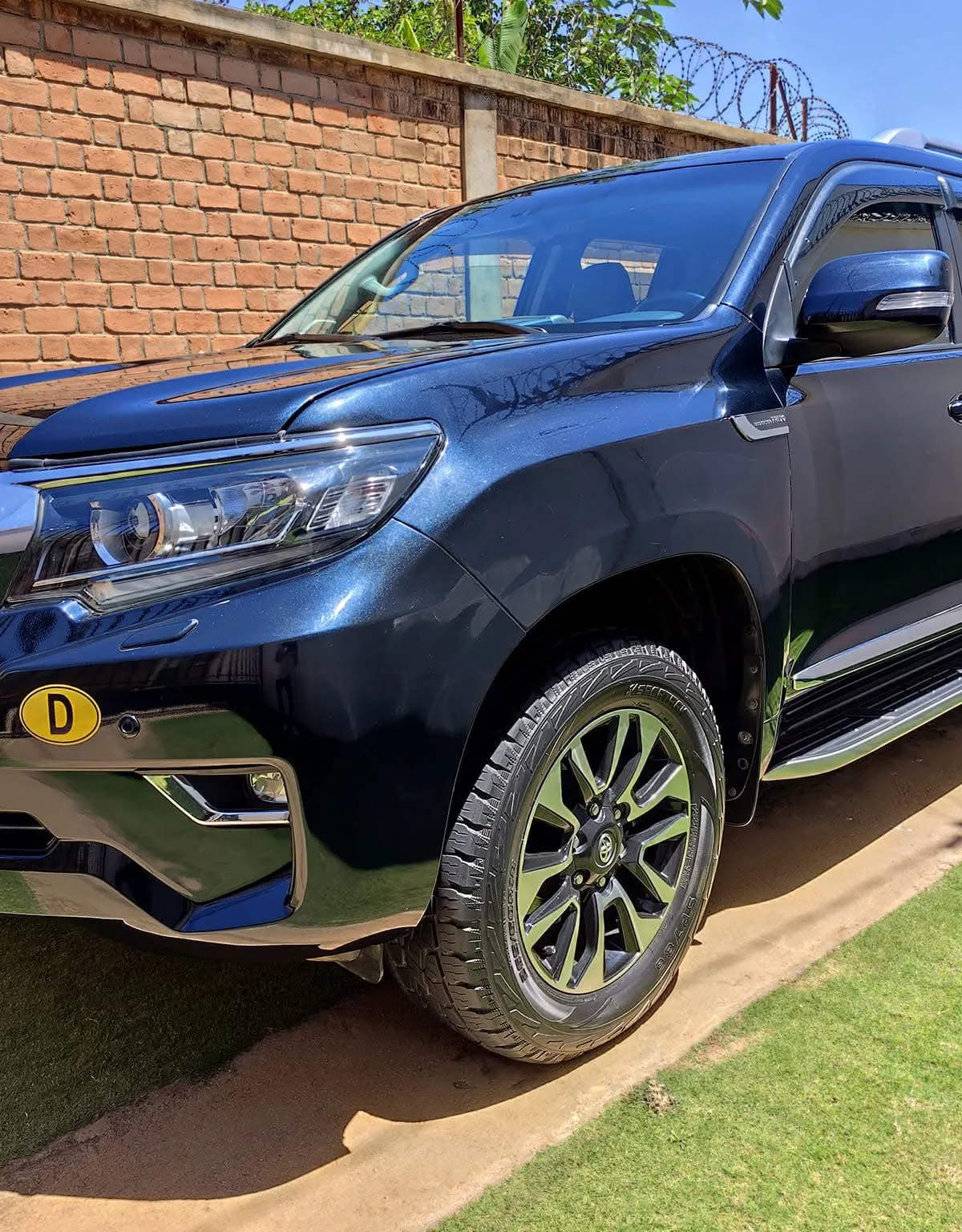 TOYOTA LAND CRUISER PRADO 150 – TXL