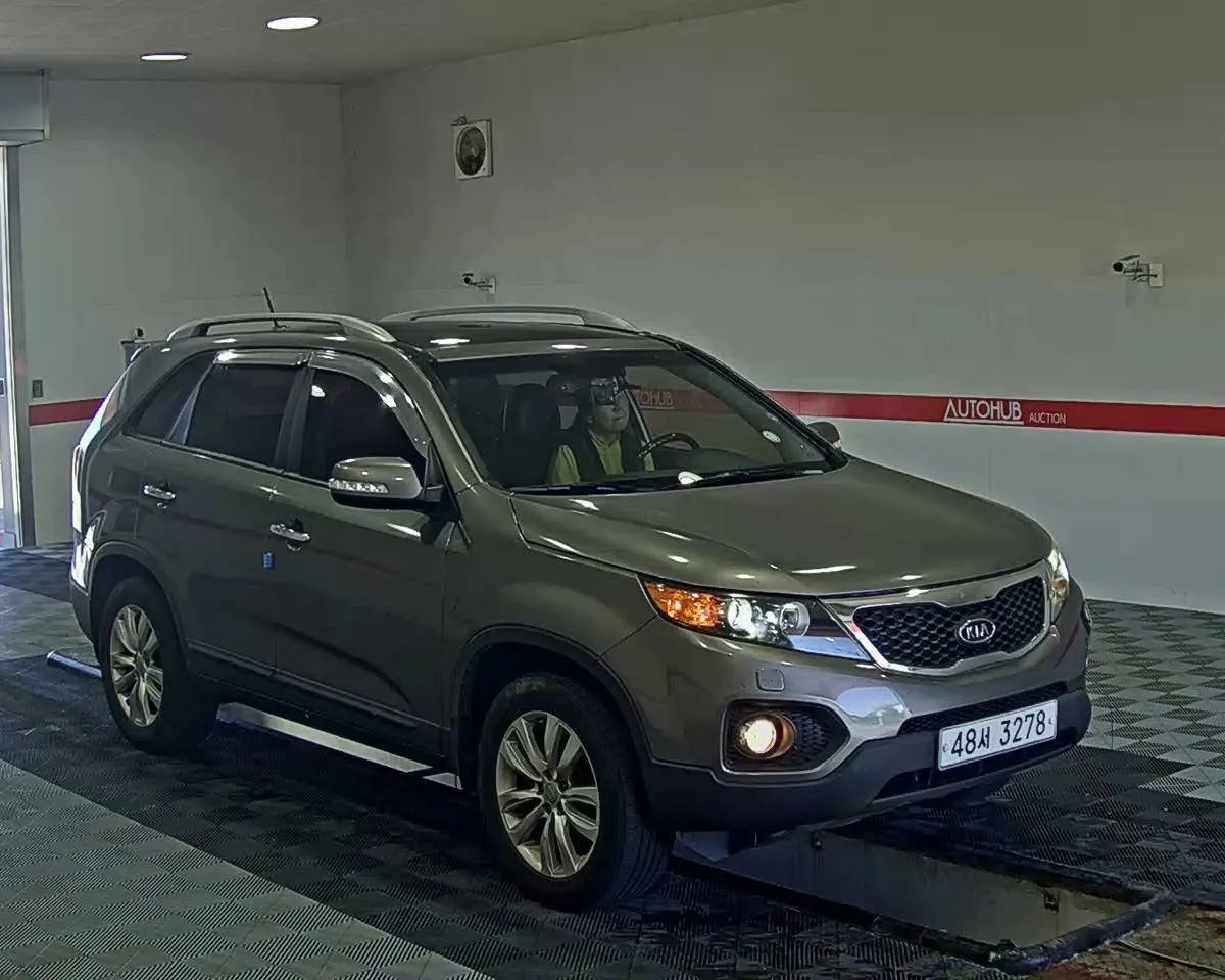 Kia Sorento 3 - 4/2 - 7 places - 2011