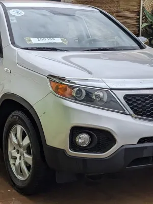 Kia Sorento III - TLX
