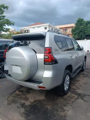 TOYOTA PRADO-TXL 2.8L-2024-7places