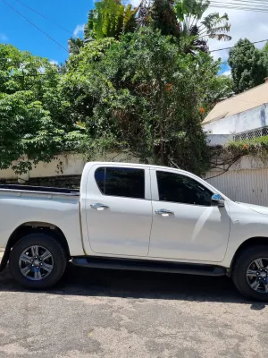 Toyota Hilux / Hilux Revo 2023/ BVM 6 rapports/ (Sortie CFAO-sicam)