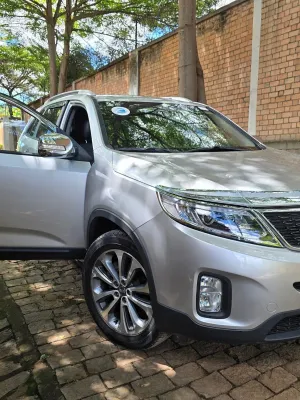 KIA SORENTO (Phase 4) – 4x4 | 2013 – Turbo Diesel 2.2L CRDI 16V – BVA – 7places