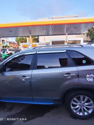 🚗 KIA SORENTO 3 – TLX | 7 PLACES – KIT CHROMÉ - Version 4x2