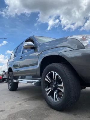 TOYOTA PRADO 120 – Année 2004