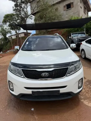 🚙 NEW KIA SORENTO (Phase 4) – 4x4 | 2014 - 7places - 4X4 (fonctionnel)
