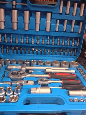 Clé à douille 108 pièces