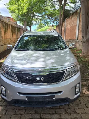 KIA SORENTO (Phase 4) – 4x4 | 2013 – Turbo Diesel 2.2L CRDI 16V – BVA – 7places