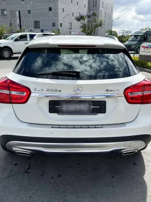 MERCEDES-BENZ GLA 200D 4MATIC- 2014