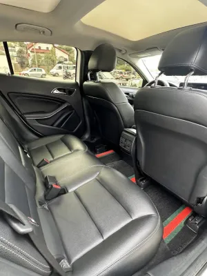 MERCEDES-BENZ GLA 200D 4MATIC- 2014