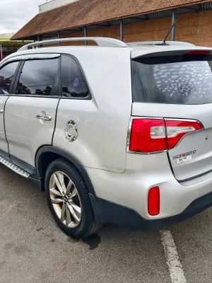 KIA SORENTO 4WD – 7 PLACES-2014