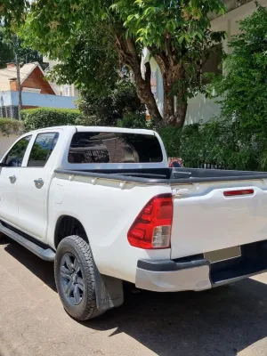 Toyota Hilux / Hilux Revo 2023/ BVM 6 rapports/ (Sortie CFAO-sicam)