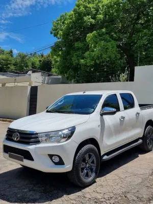 Toyota Hilux / Hilux Revo 2023/ BVM 6 rapports/ (Sortie CFAO-sicam)