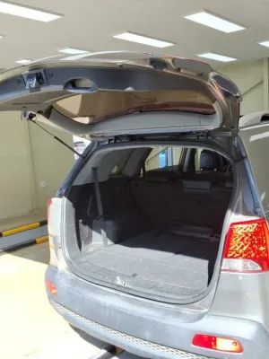 Kia Sorento 3 - 4/2 - 7 places - 2011