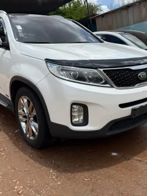 🚙 NEW KIA SORENTO (Phase 4) – 4x4 | 2014 - 7places - 4X4 (fonctionnel)