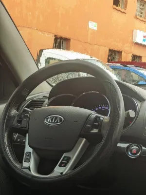 KIA Sorento R Phase 3 TLX 4x4 – Bon État