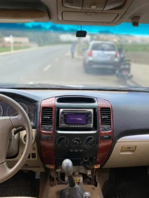 TOYOTA PRADO 120 – Année 2004