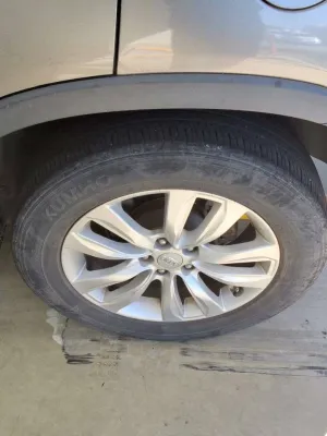 Kia Sorento 3 - 4/2 - 7 places - 2011