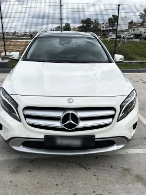 MERCEDES-BENZ GLA 200D 4MATIC- 2014