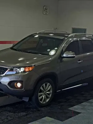 Kia Sorento 3 - 4/2 - 7 places - 2011