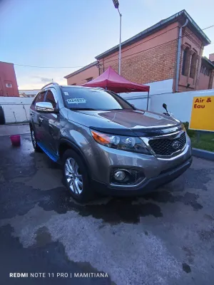 🚗 KIA SORENTO 3 – TLX | 7 PLACES – KIT CHROMÉ - Version 4x2