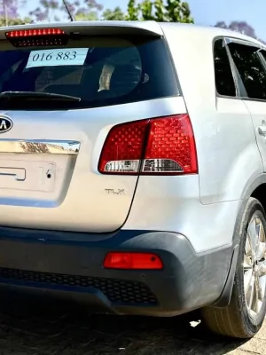 Promotion-KIA SORENTO 3 (2 PHASE 1) TLX / 7 PLACES