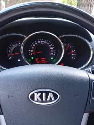 KIA SORENTO 3 – TLX | 7 PLACES| 4X2