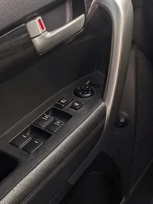 KIA Sorento R Phase 3 TLX 4x4 – Bon État