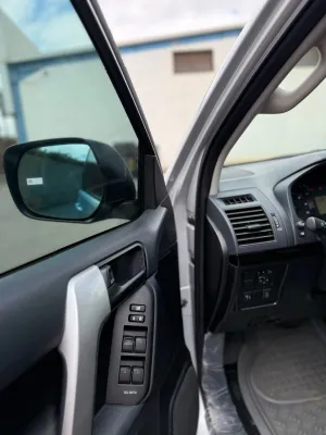 TOYOTA Landcruiser VX-L-LImited -Japon 2022 (Rasseta)