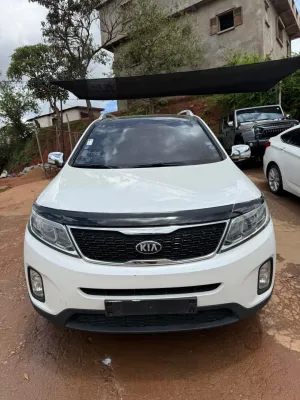 🚙 KIA SORENTO (Phase 4) – 4x4 | 2014 – 7places