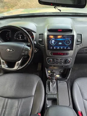 KIA SORENTO (Phase 4) – 4x4 | 2013 – Turbo Diesel 2.2L CRDI 16V – BVA – 7places