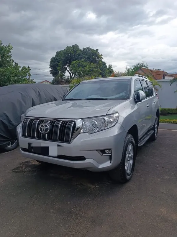 Produit TOYOTA PRADO-TXL 2.8L-2024-7places Image