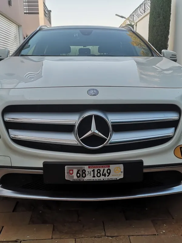 Produit MERCEDES GLA 200 CDI – Année 2015 FULL OPTIONS – EXCELLENT ÉTAT Image