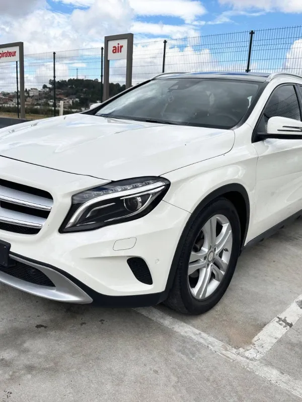Produit MERCEDES-BENZ GLA 200D 4MATIC- 2014 Image